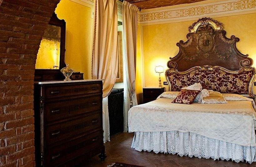 سوئیت کلاسیک, Relais La Corte Dei Papi