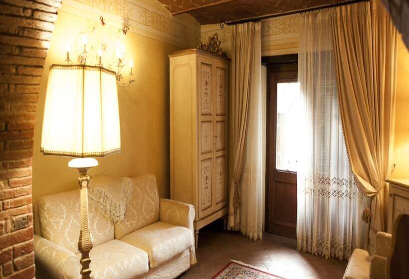 سوئیت کلاسیک, Relais La Corte Dei Papi