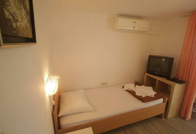 Номер Стандарт Индивидуальный, Single Room Zadar   Diklo 16023g