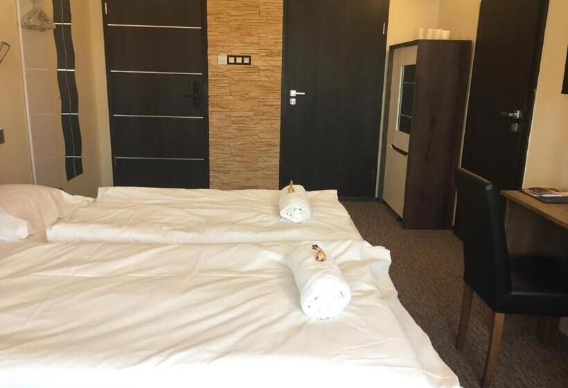 اتاق لوکس, Vulkán Wellness Panzió