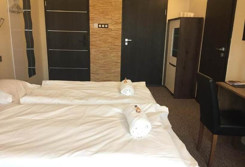 اتاق لوکس, Vulkán Wellness Panzió