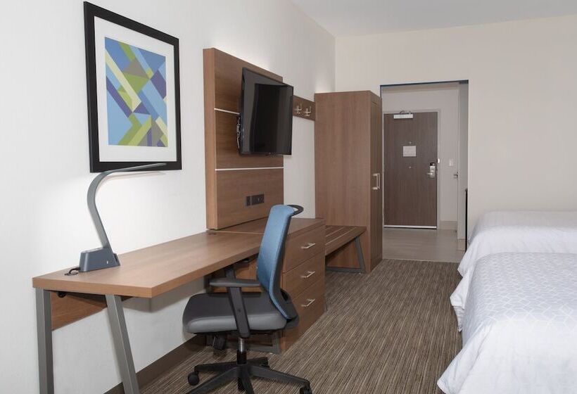 适合残疾人士使用的套间, Holiday Inn Express & Suites   Goodland I 70, An Ihg