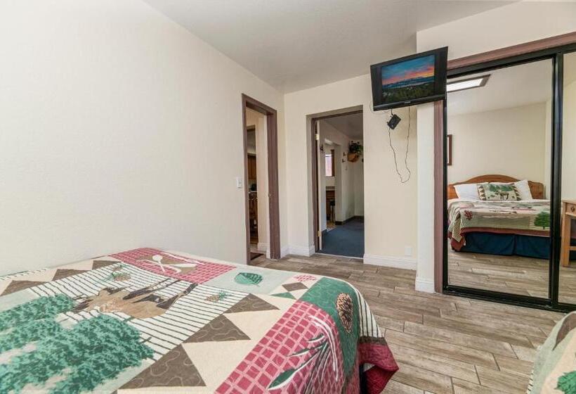 Apartament Rodzinny, Big Bear Lake Front Lodge