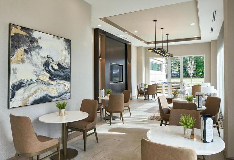 Номер Клуб Кровать Кинг, Franklin Marriott Cool Springs