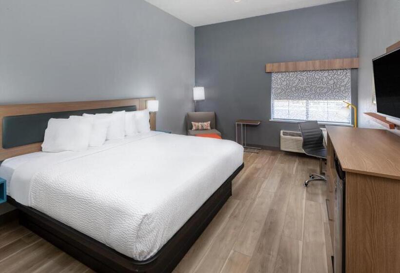 Номер Стандарт Кровать Кинг Адаптированный для Инвалидов, La Quinta By Wyndham New Braunfels