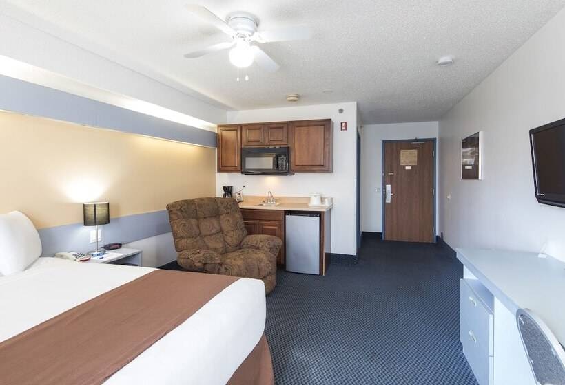 Люкс, Quality Inn