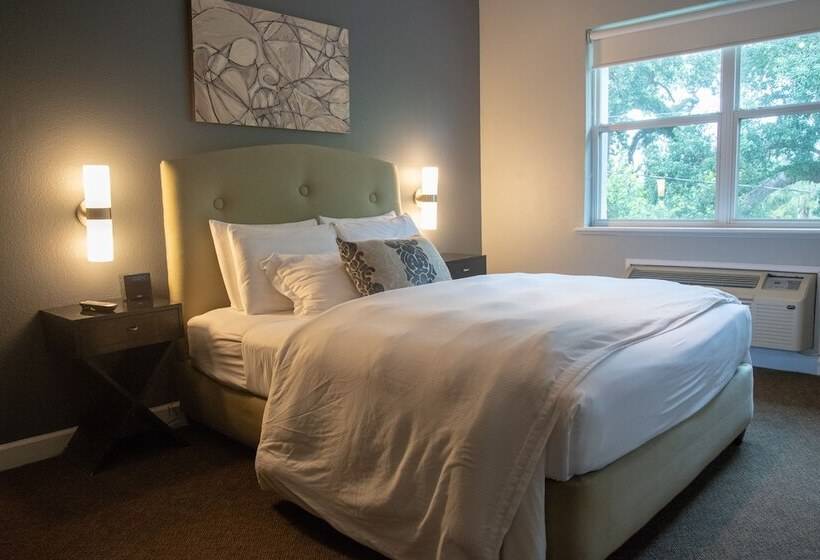 اتاق لوکس, The Eo Inn   Downtown Orlando