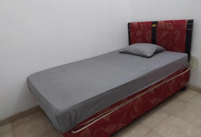 Номер Стандарт, Oyo 3401 Residence Amanda Syariah