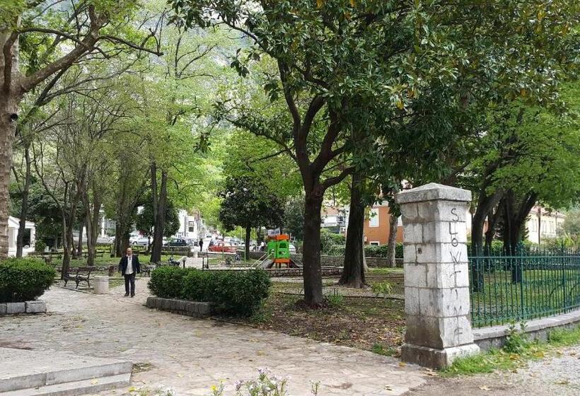 آپارتمان 1 خوابه با چشم‌انداز دریا, Apartment Mint&rose