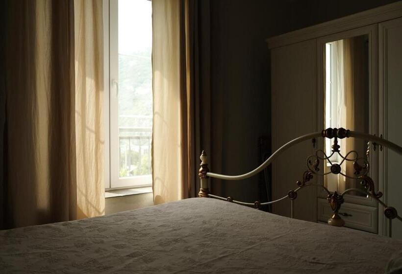 آپارتمان 1 خوابه با چشم‌انداز دریا, Apartment Mint&rose
