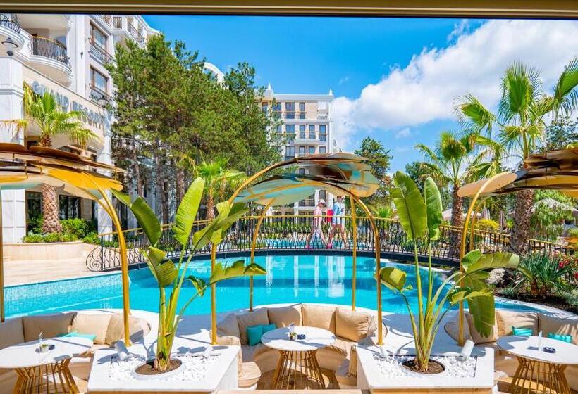 Номер Deluxe, Harmony Suites Grand Resort