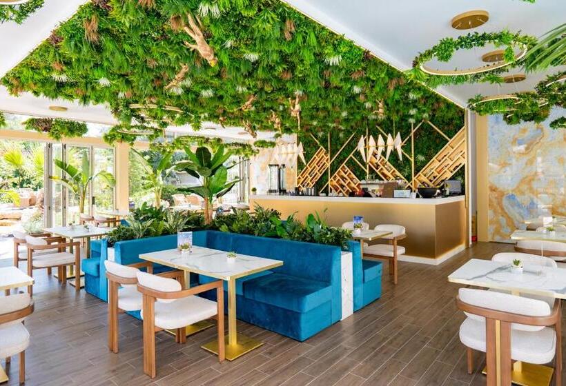 Студия Стандарт, Harmony Suites Grand Resort