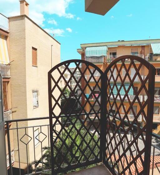 Трехместный Номер Комфорт, Il Viaggiatore Via Rimini Serapo
