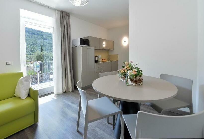 Апартаменты 2 Спальни, Primavera Apartmentsuites
