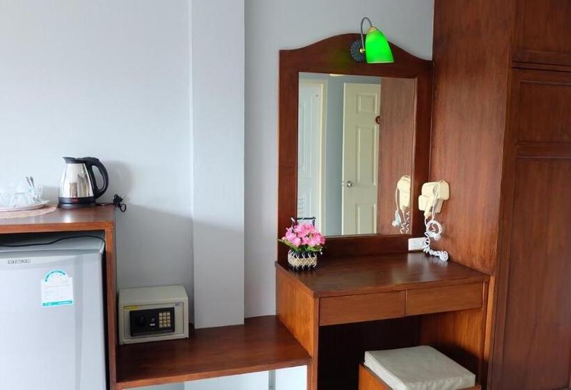 Семейный Номер, Phuket Racha Kata Homestay