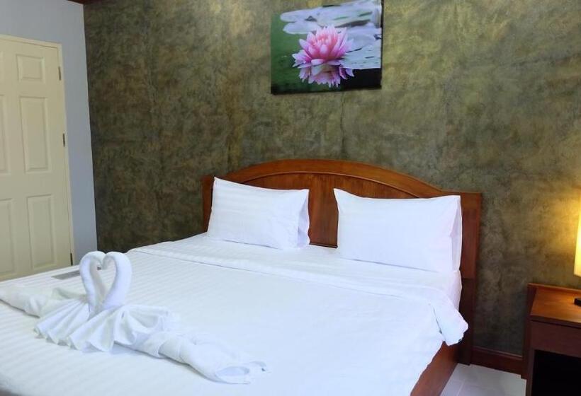 Номер Стандарт, Phuket Racha Kata Homestay