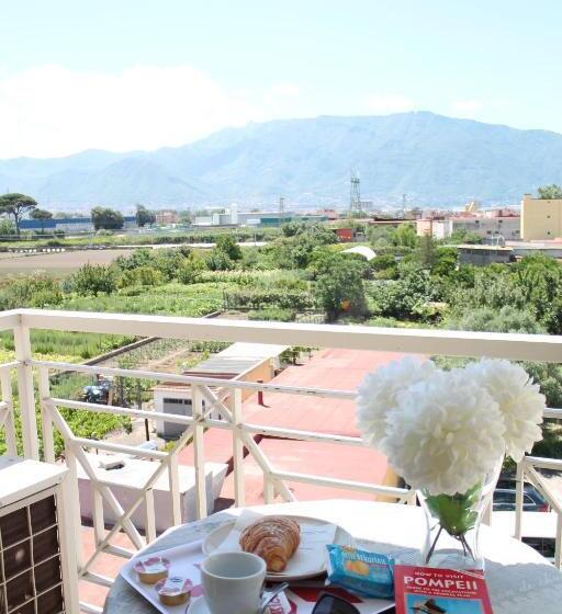 Номер Deluxe с Балконом, Vesuview Guest House Near The Ruins