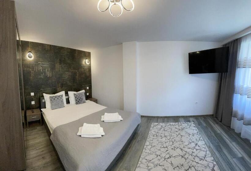 استودیوی استاندارد, Casa Anne Marie