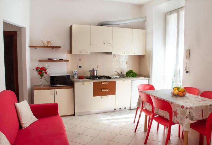 آپارتمان 1 خوابه با تراس, Residence Italia