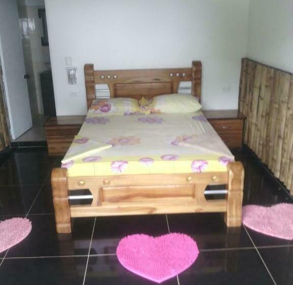 스탠다드 룸, Hostal Hilltop Capurgana