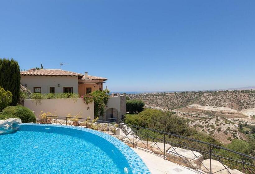 Вилла 3 Спальни, Aphrodite Hills Rentals   Junior Villas