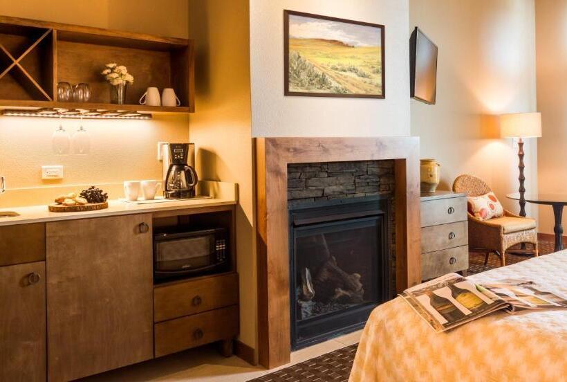 اتاق استاندارد با تخت بزرگ, The Lodge At Columbia Point
