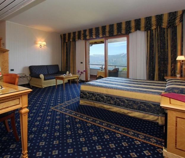 Полулюкс Вид на Озеро, Villa Selene