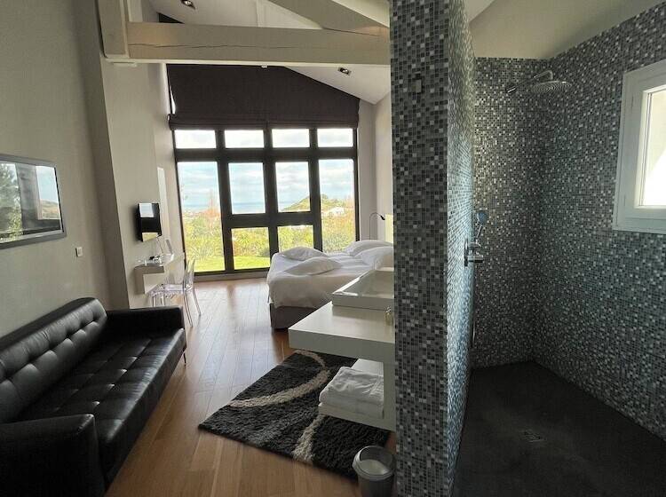 Номер Стандарт Вид на Море, Lafitenia Resort