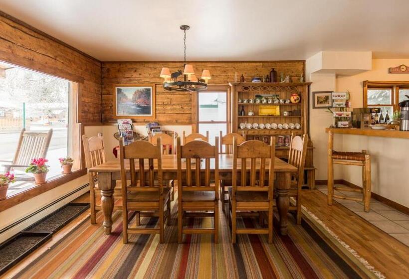 스탠다드 자쿠지 룸, Minturn Inn
