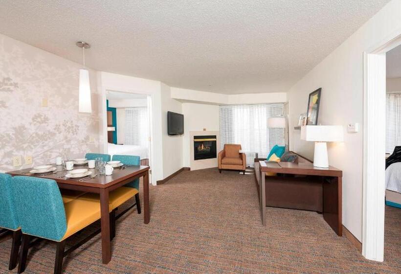 Люкс 2 Спальни, Residence Inn By Marriott Grand Rapids West