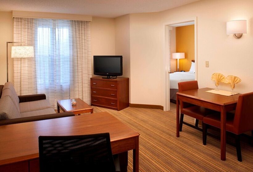 סוויטה מותאמת לאדם עם מוגבלויות, Sonesta Es Suites Chicago Waukegan Gurnee