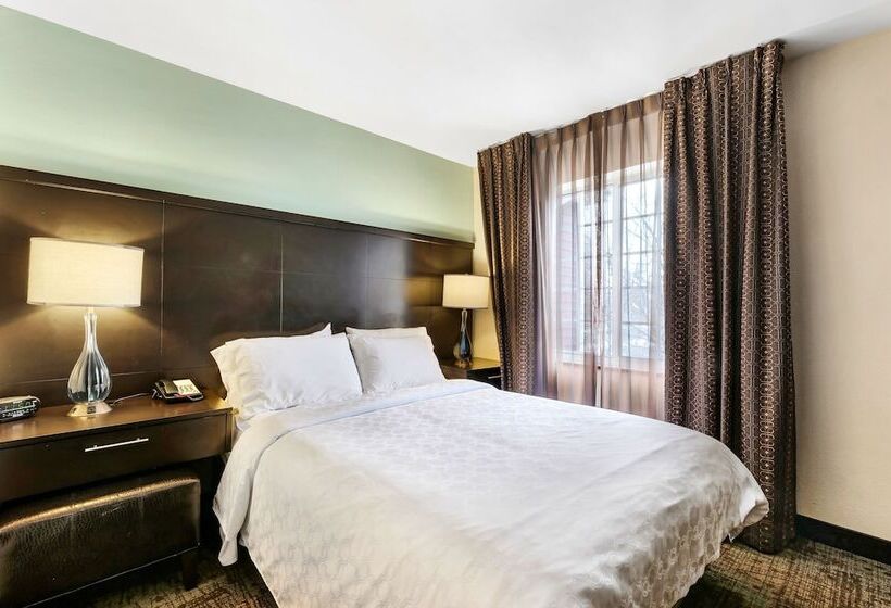 스위트, Staybridge Suites Philadelphia/mount Laurel, An Ihg