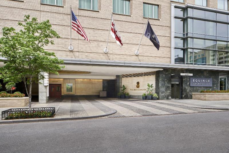 سوئیت با تخت بزرگ, The Ritzcarlton, Washington, Dc