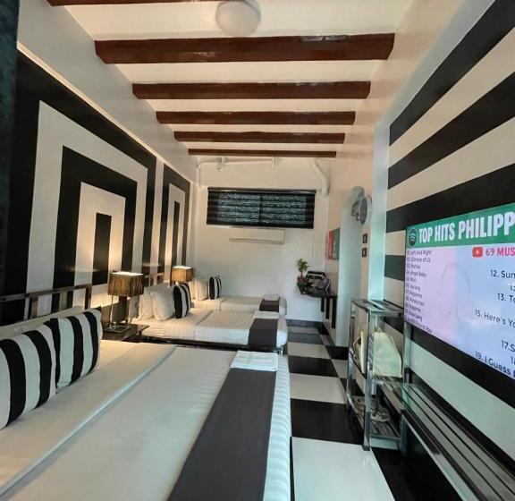 Четырехместный Номер Стандарт, Italy Condotel Darasa