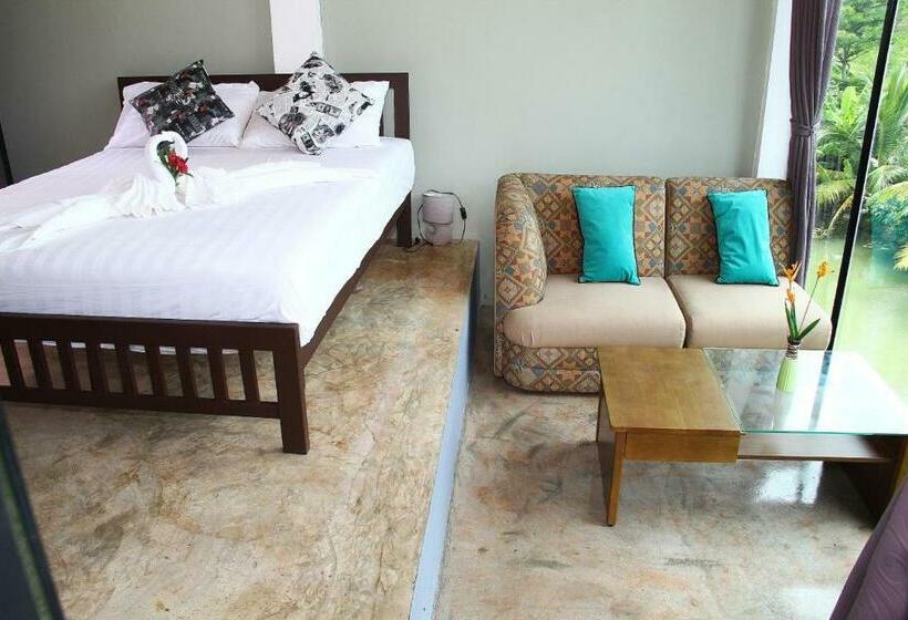 디럭스 룸, Plernsalaya Resort