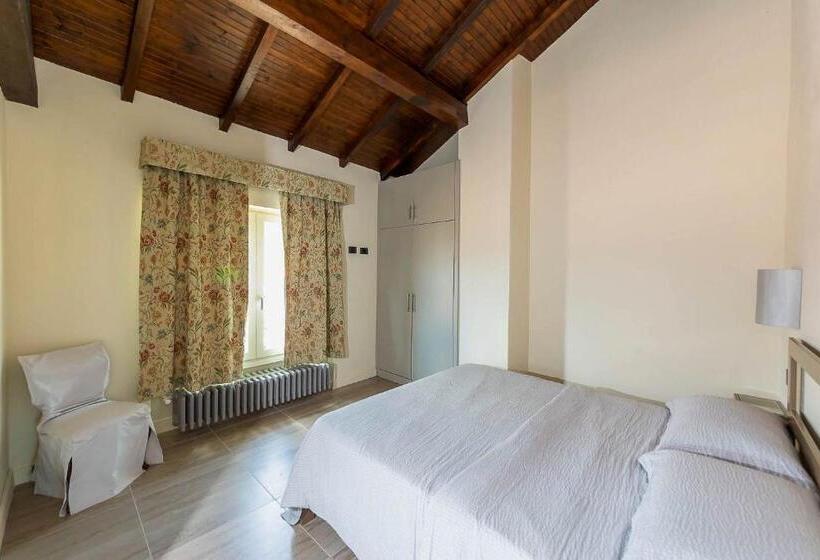 带大床的标准间, Villa Sarchi