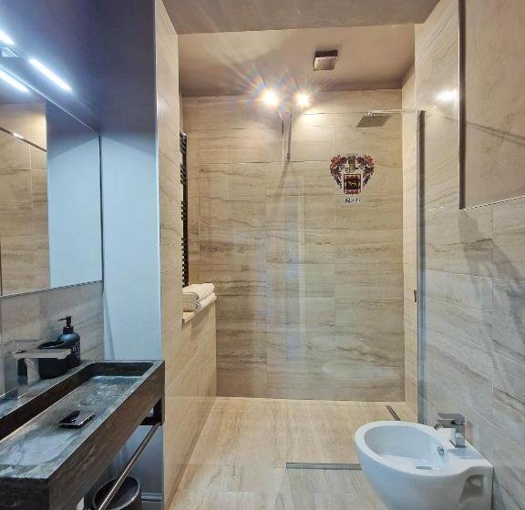 带大床的标准间, Villa Sarchi