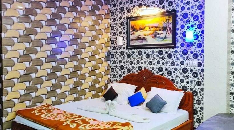 Family Suite, Royal Island