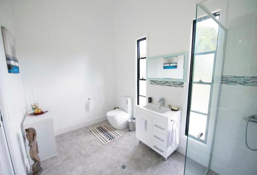 Хижина, Nimbin Waterfall Retreat