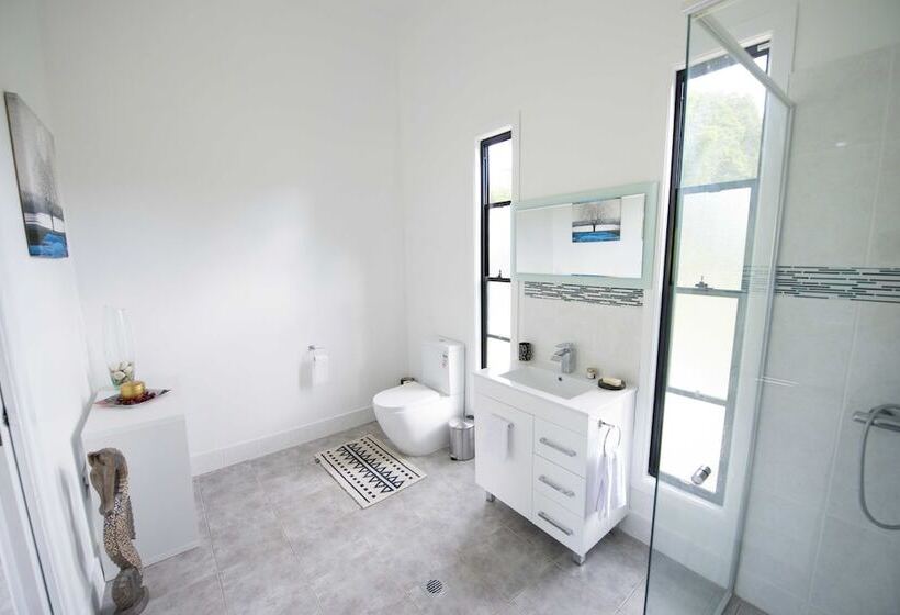 Хижина, Nimbin Waterfall Retreat