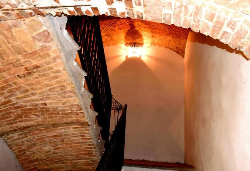 Дом 1 Спальня, B&b Il Borgo Fiorito