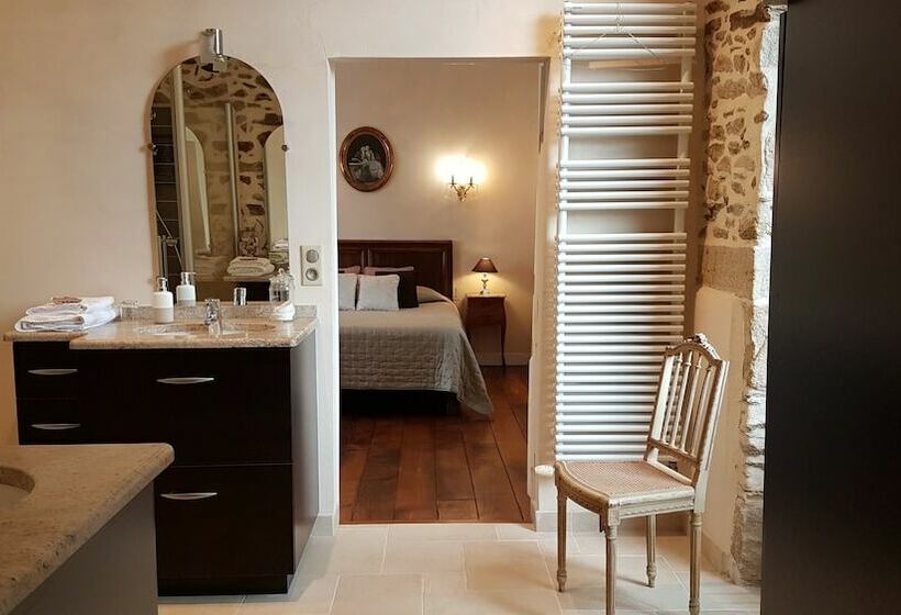 Номер Стандарт, Le Manoir De La Bigotière