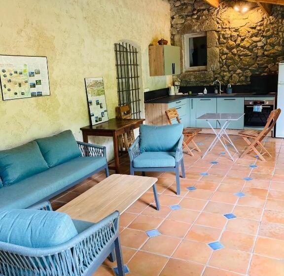 패밀리 룸 산 전망, Le Moulin De La Viorne, Gîte Modulable Avec Piscine En Haute Provence