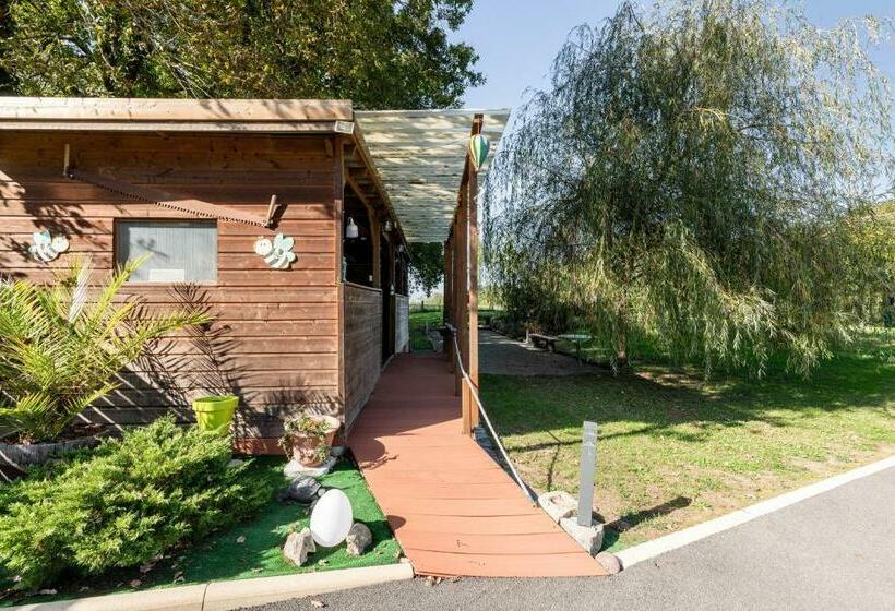 Номер Стандарт Адаптированный для Инвалидов, Au Petit Pédegouaty