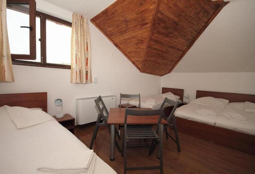 Четырехместный Номер Классик, Yan Bibiyan Guest House