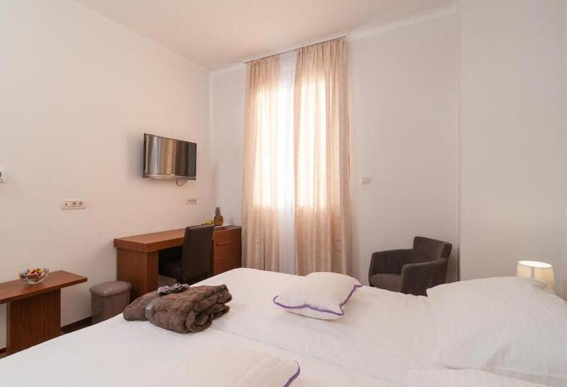 豪华房间, Luxury Rooms Near The Beach