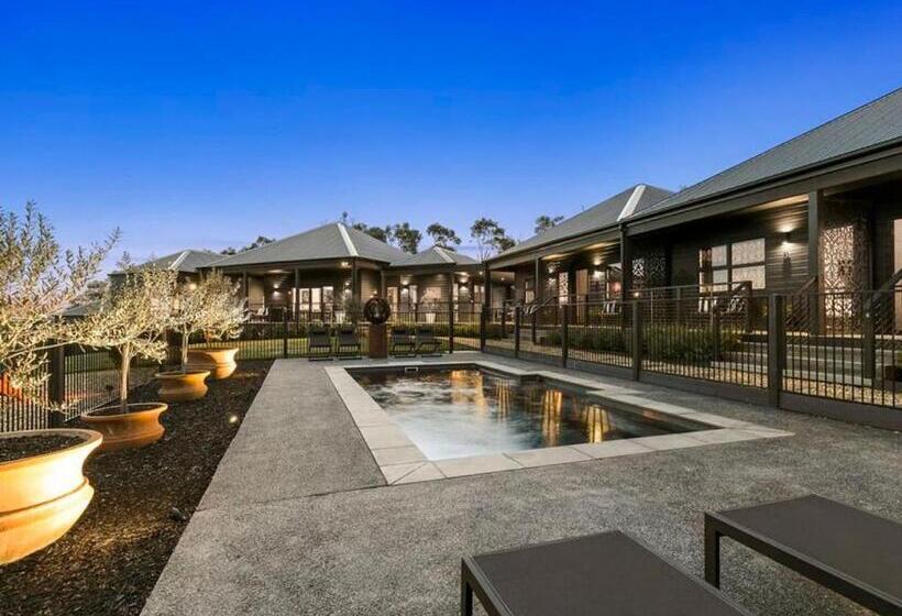 디럭스 스위트 킹 침대, Campania Spa Suite 3