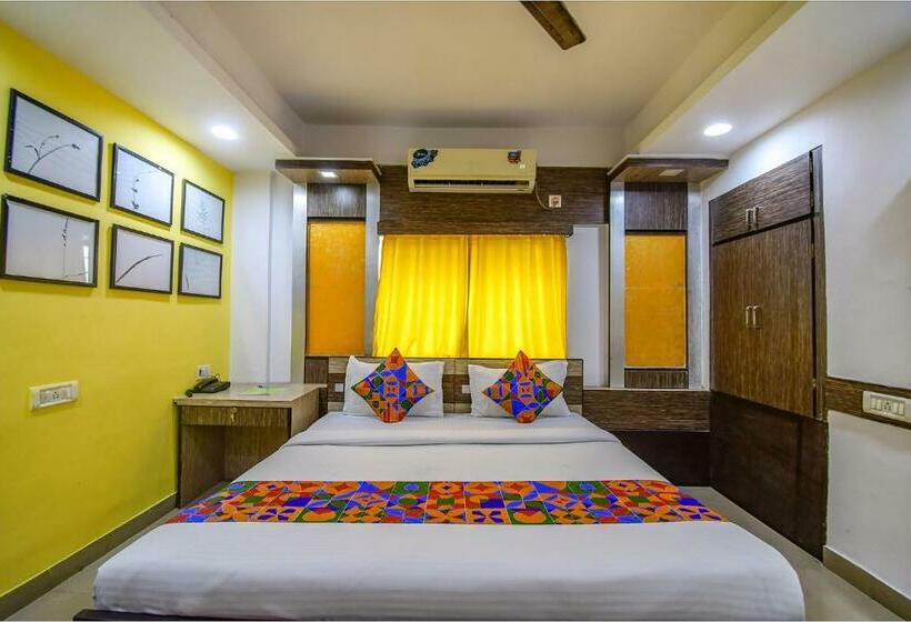 Deluxe Kamer, Super Hotel O Adri Hotels 2 Near Dum Dum Metro Station