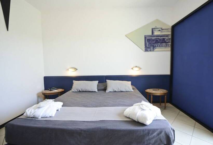اتاق استاندارد, Grand Hotel Masseria Santa Lucia