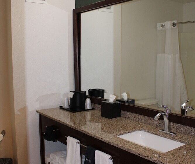 패밀리 스위트, Boothill Inn And Suites